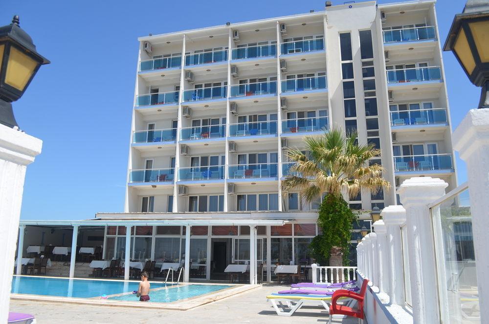Yasmin Hotel Ayvalik Exterior photo