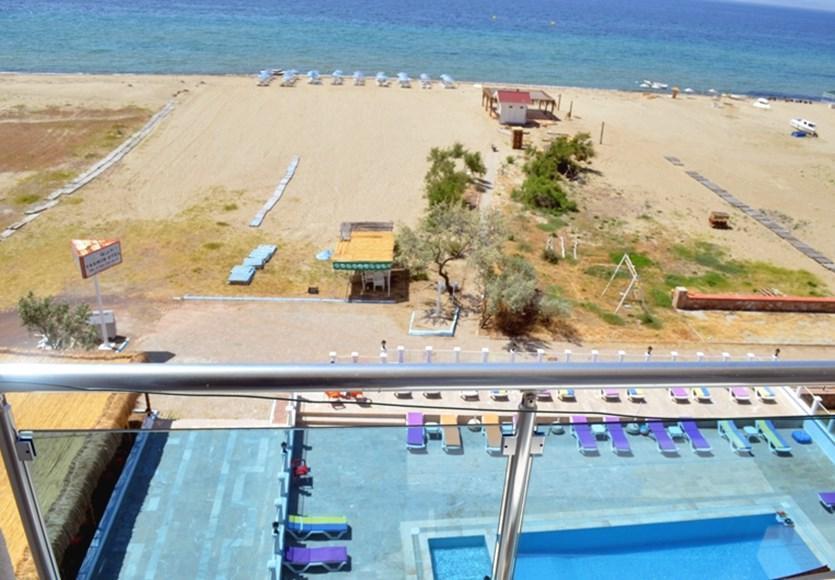 Yasmin Hotel Ayvalik Exterior photo