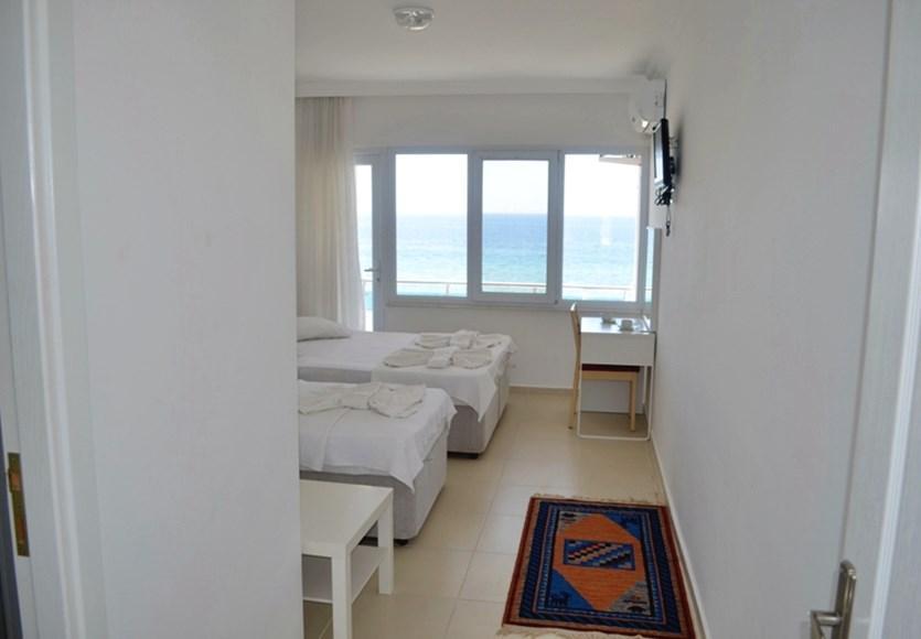 Yasmin Hotel Ayvalik Exterior photo